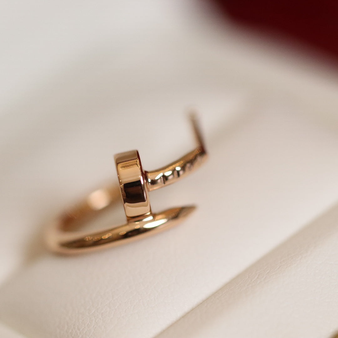JUSTE EARRINGS ROSE GOLD