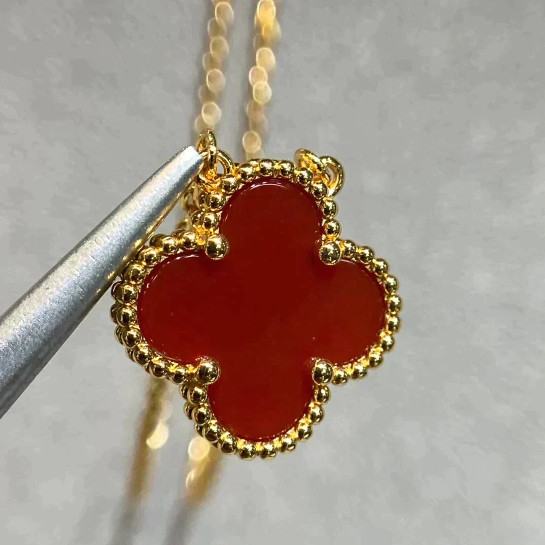COLLIER FLEUR UNIQUE CORNALINE TRÈFLE 15 MM