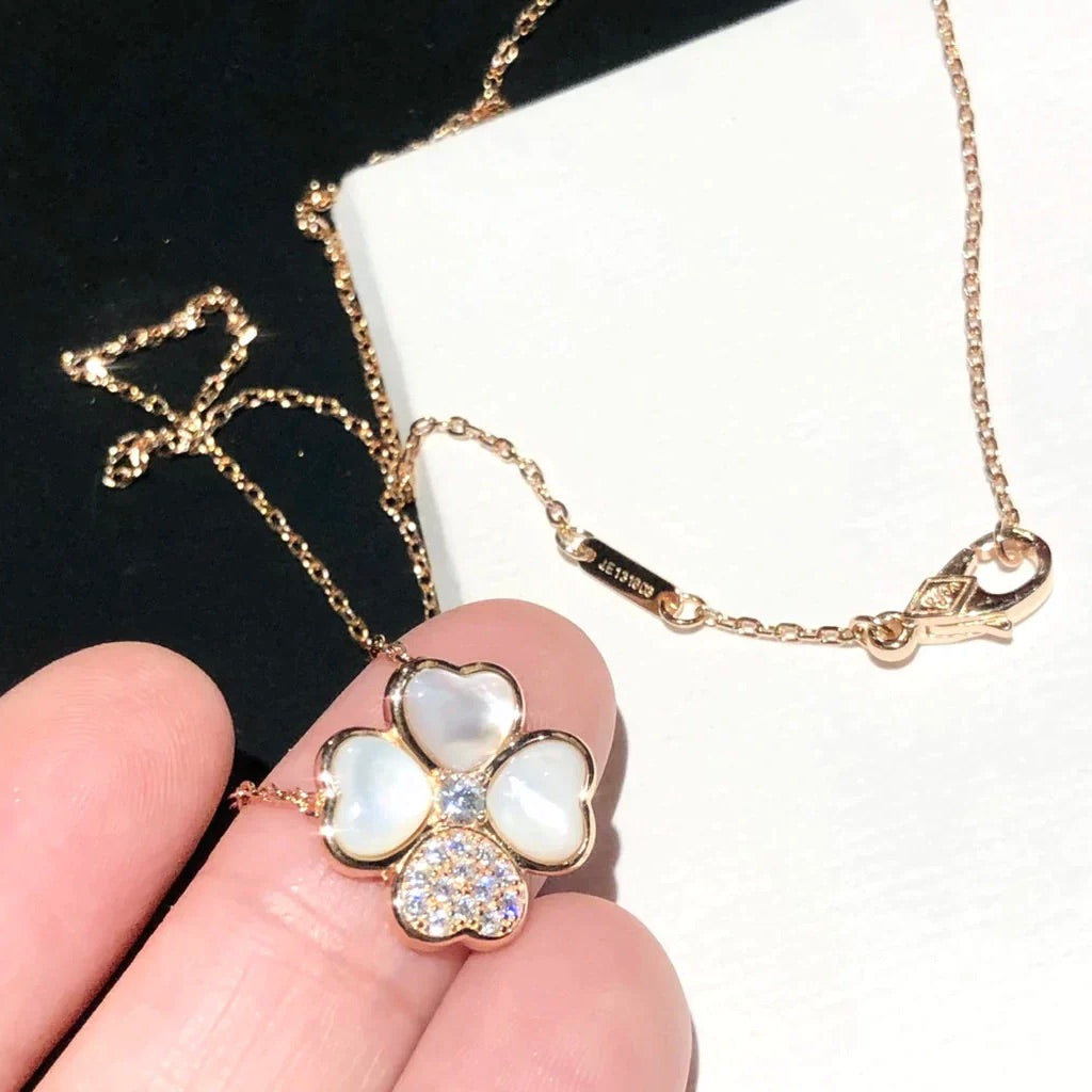 CLOVER MOP DIAMOND ROSE GOLD NECKLACE