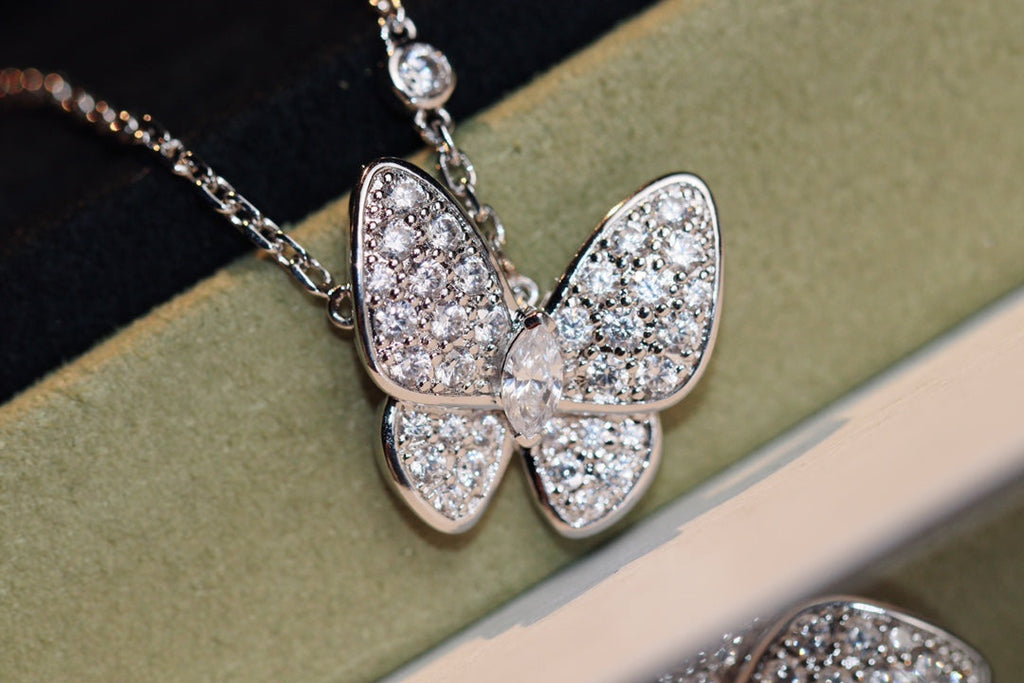 COLLIER PAPILLON DIAMANT