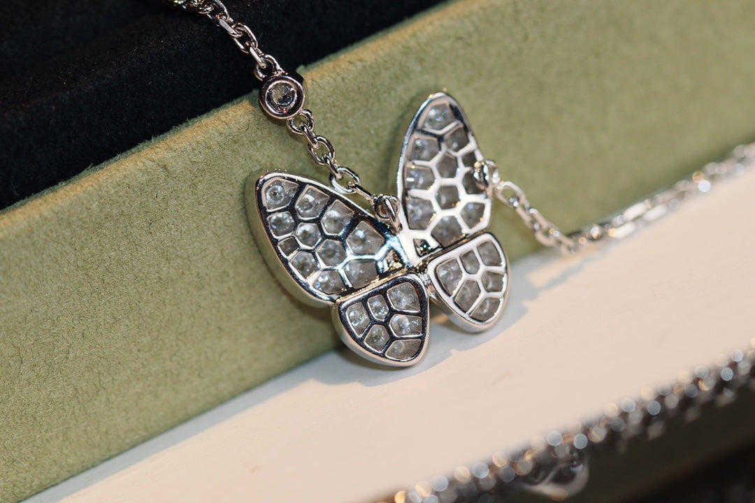 COLLIER PAPILLON DIAMANT