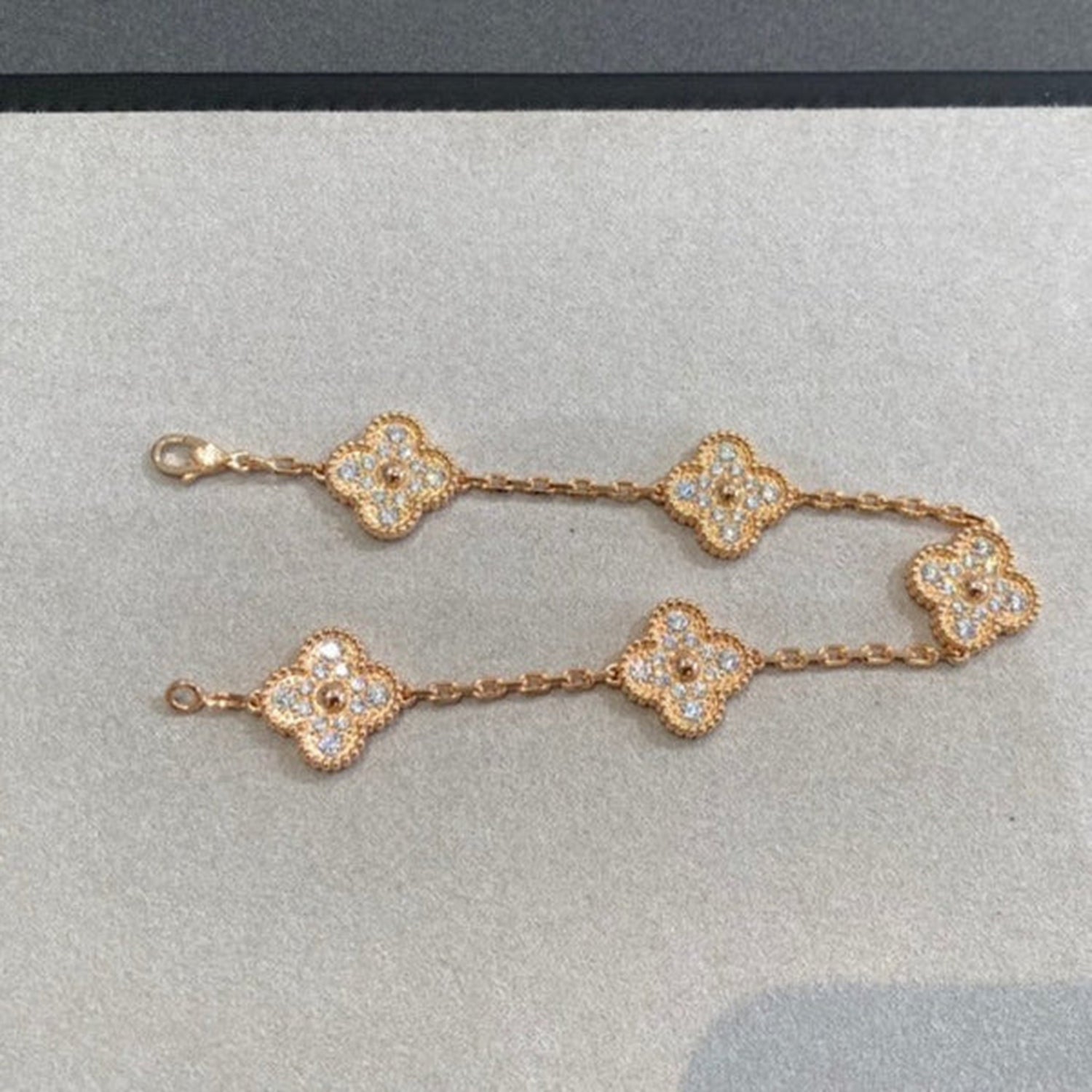 CLOVER 5 MOTIFS  FULL DIAMOND BRACELET