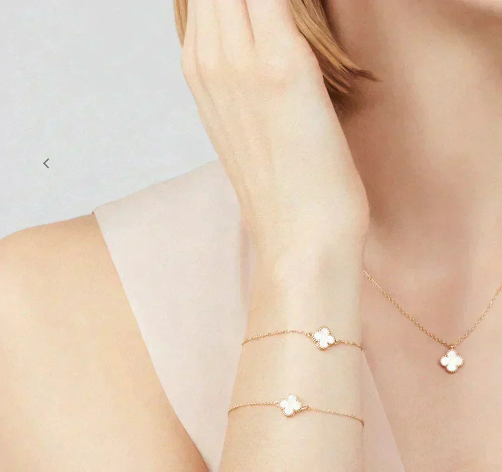 COLLIER CLOVER MINI 9,5 MM EN NACRE BLANCHE
