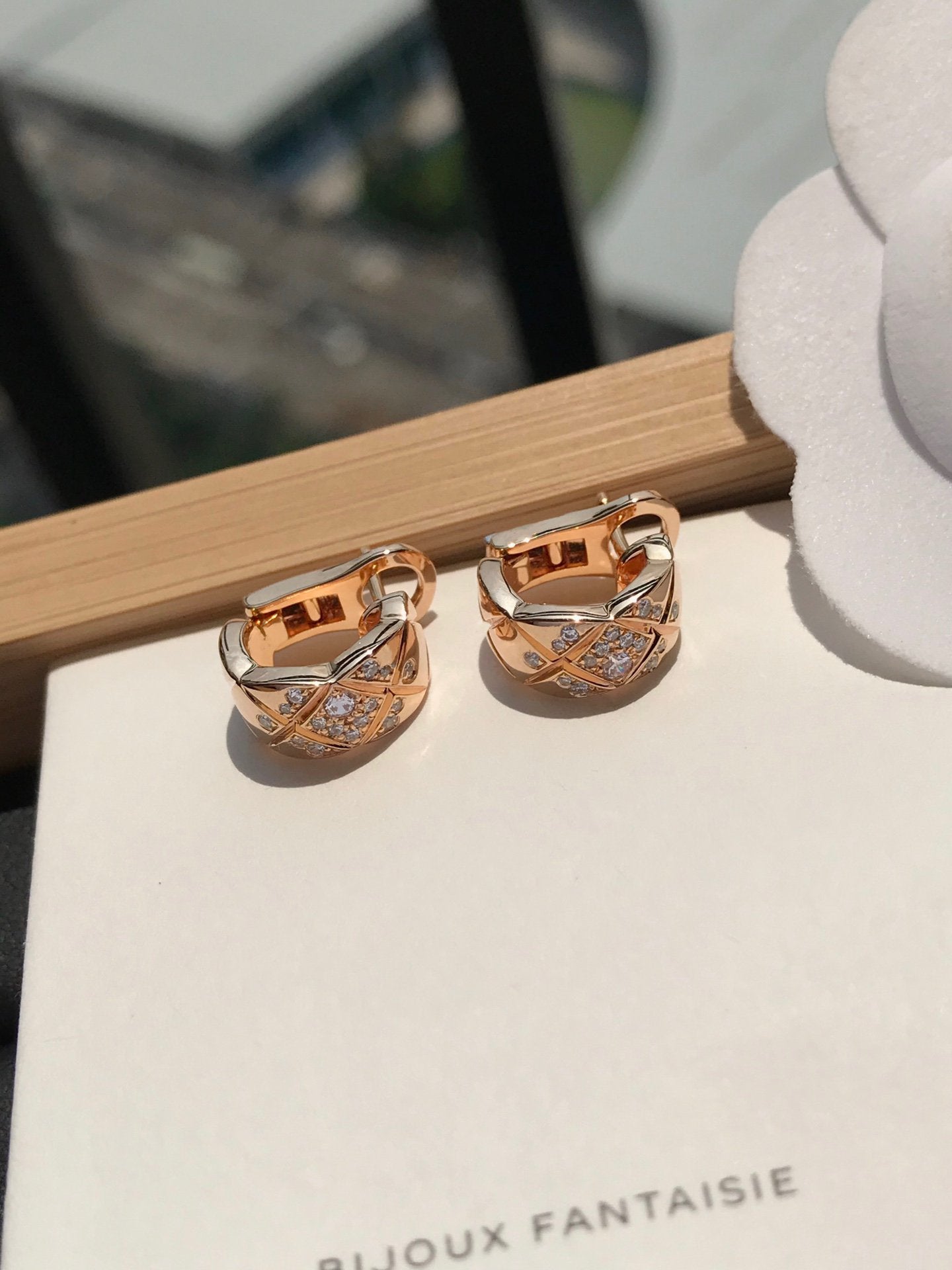 CRUSH DIAMOND ROSE GOLD EARRINGS