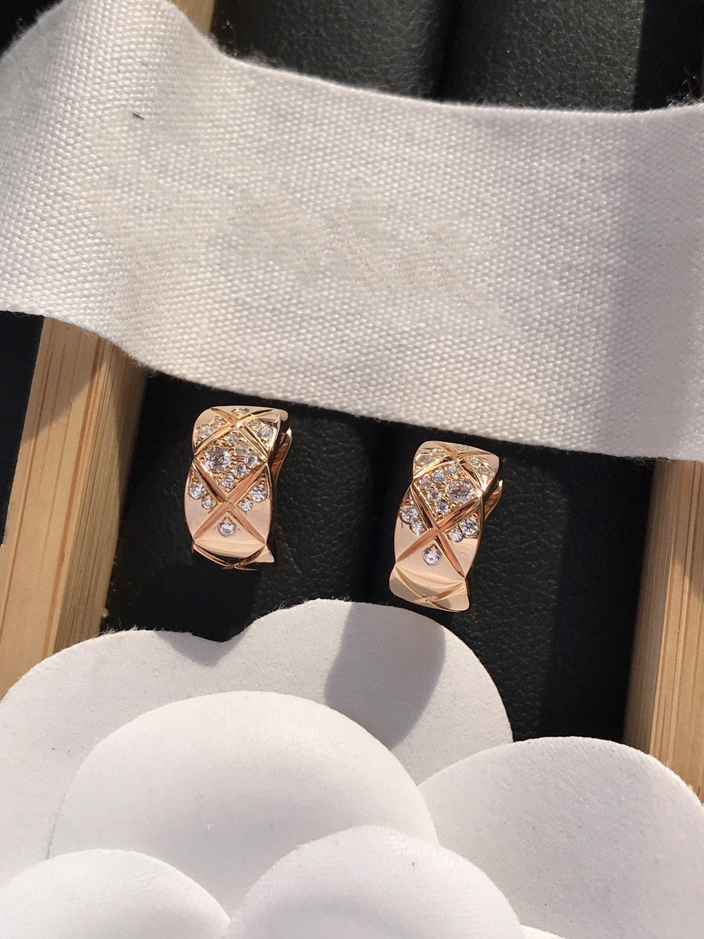 CRUSH DIAMOND ROSE GOLD EARRINGS
