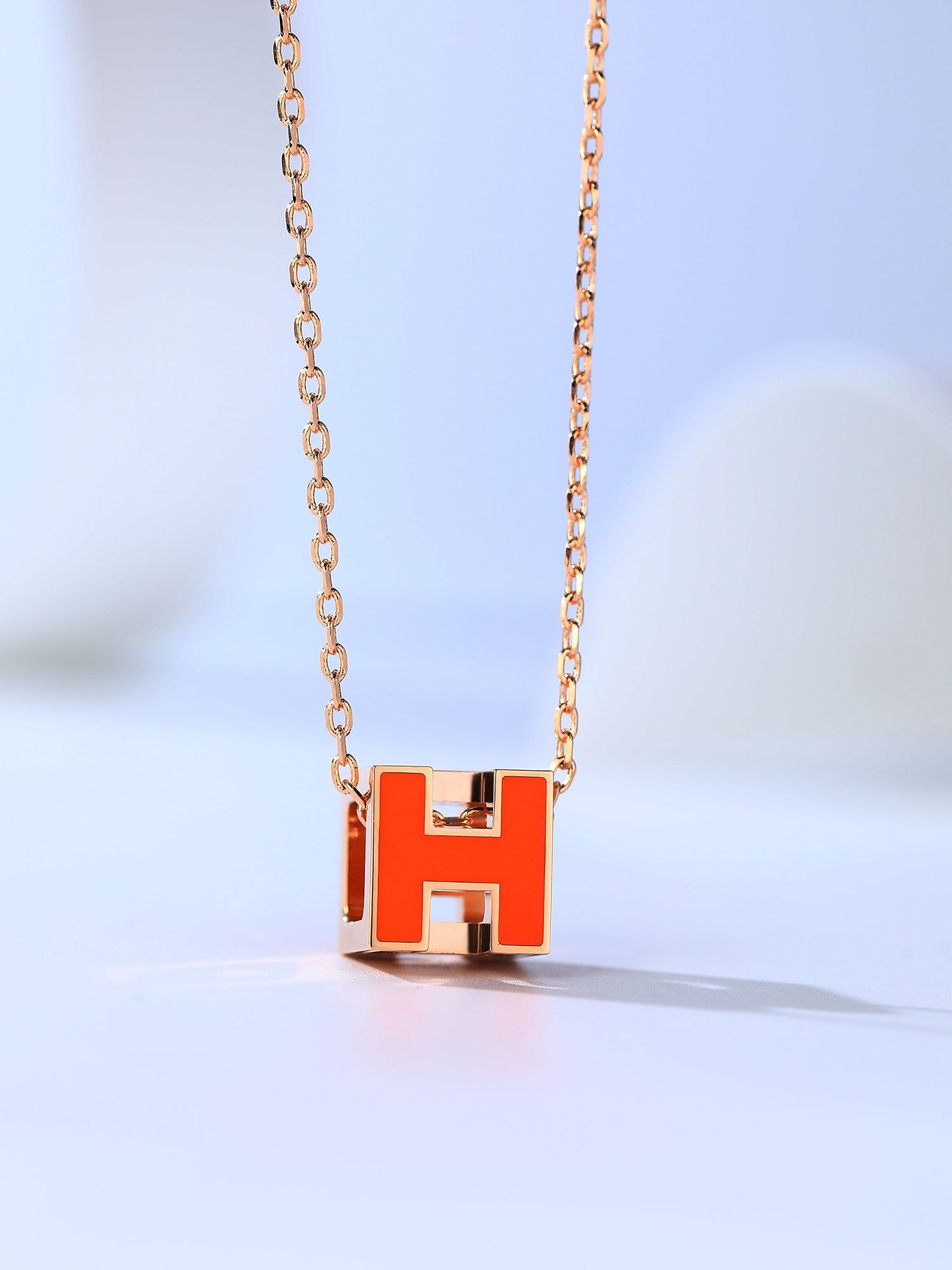 H CAGE ROSE GOLD NECKLACE
