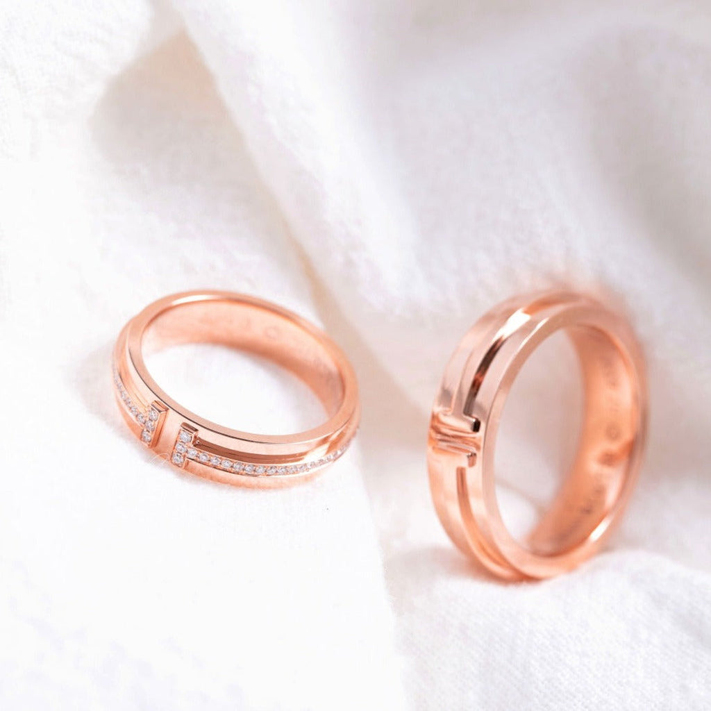 T ROSE GOLD RING