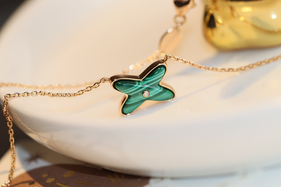 JEUX MALACHITE 1 DIAMOND ROSE GOLD NECKLACE