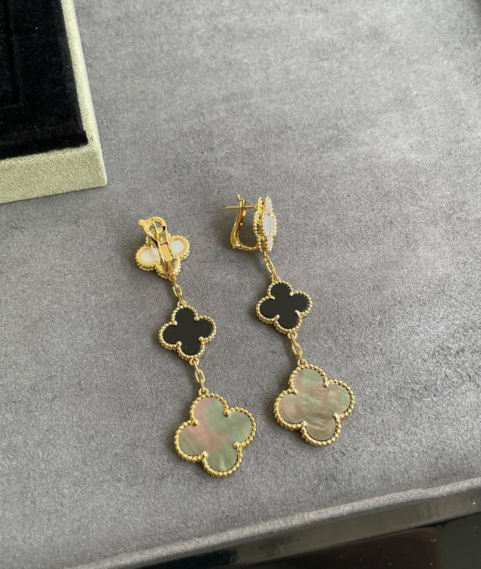 Boucles d'oreilles Clover 3 motifs en nacre onyx foncé or rose