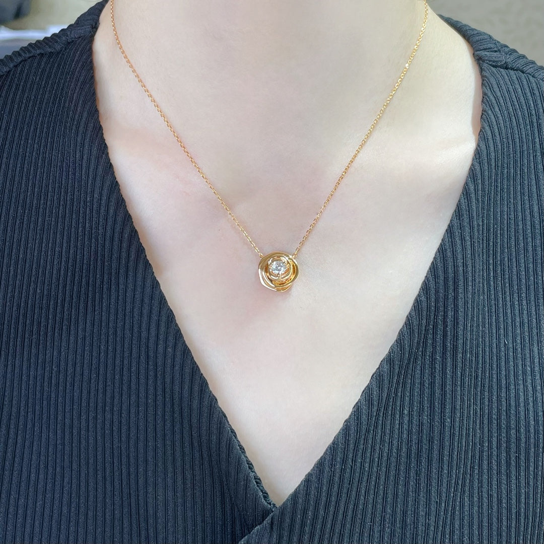 ROSE COUTRE ROSE GOLD DIAMOND NECKLACE