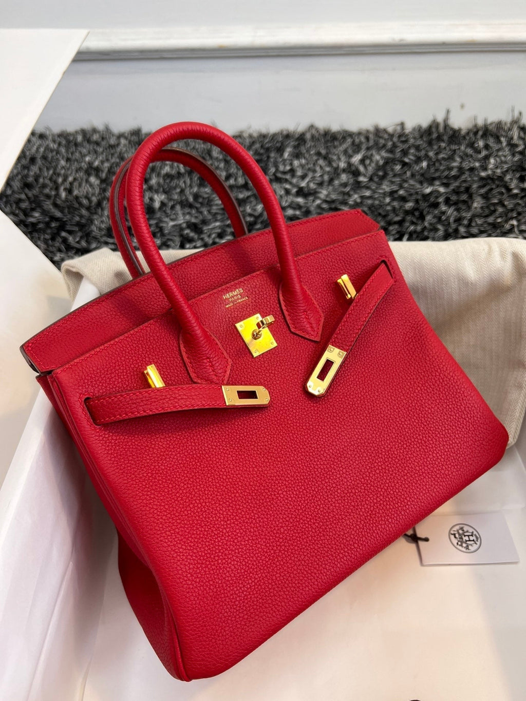 HM BIRKIN 25CM CUIR TOGO ROUGE QUINCAILLERIE DORÉ