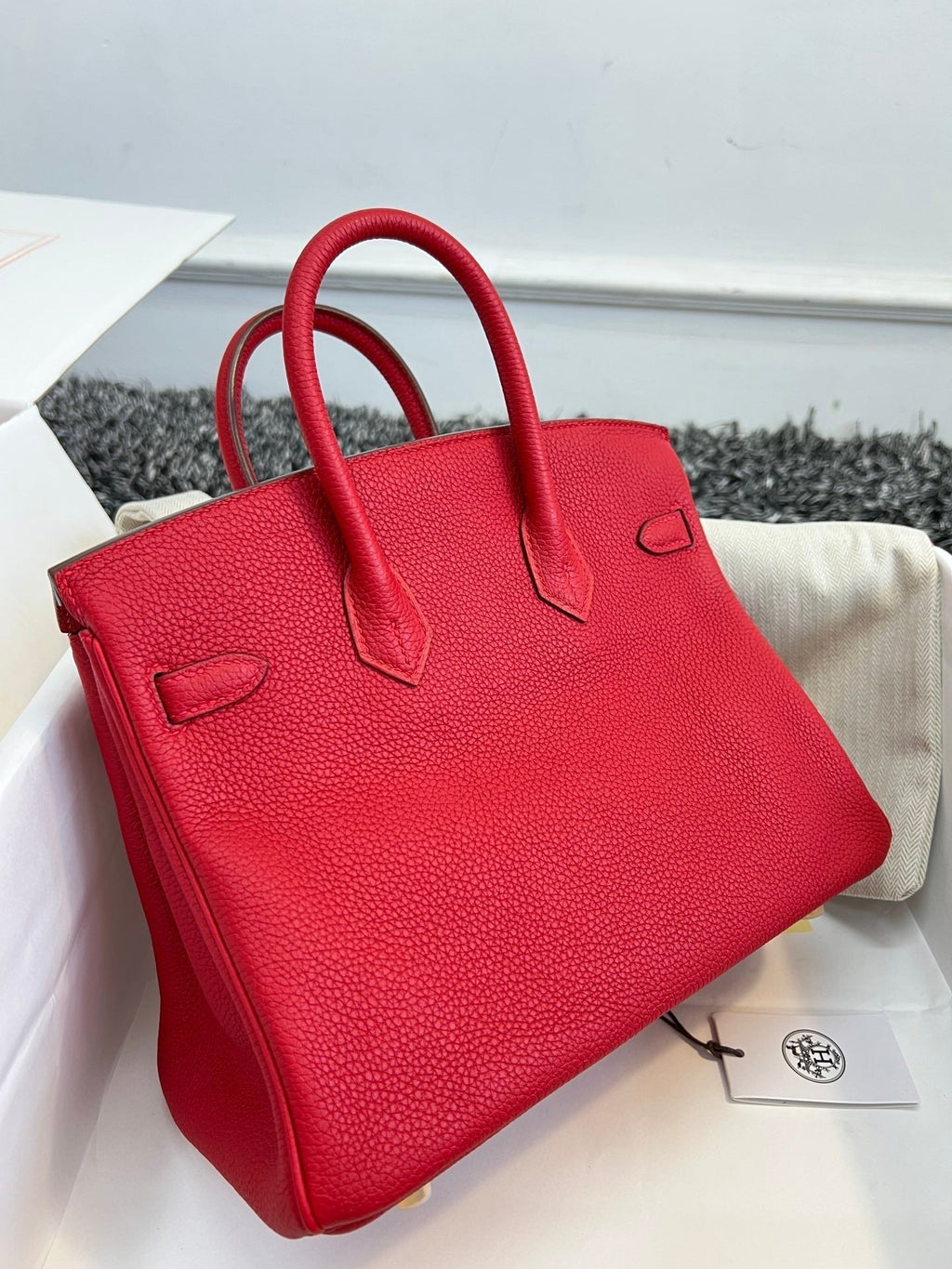HM BIRKIN 25CM CUIR TOGO ROUGE QUINCAILLERIE DORÉ