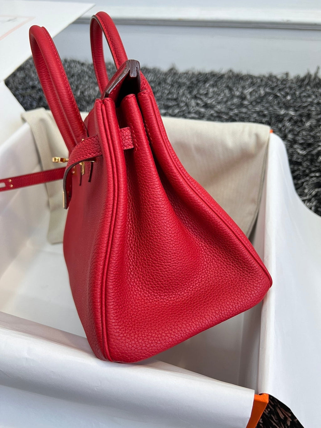 HM BIRKIN 25CM CUIR TOGO ROUGE QUINCAILLERIE DORÉ