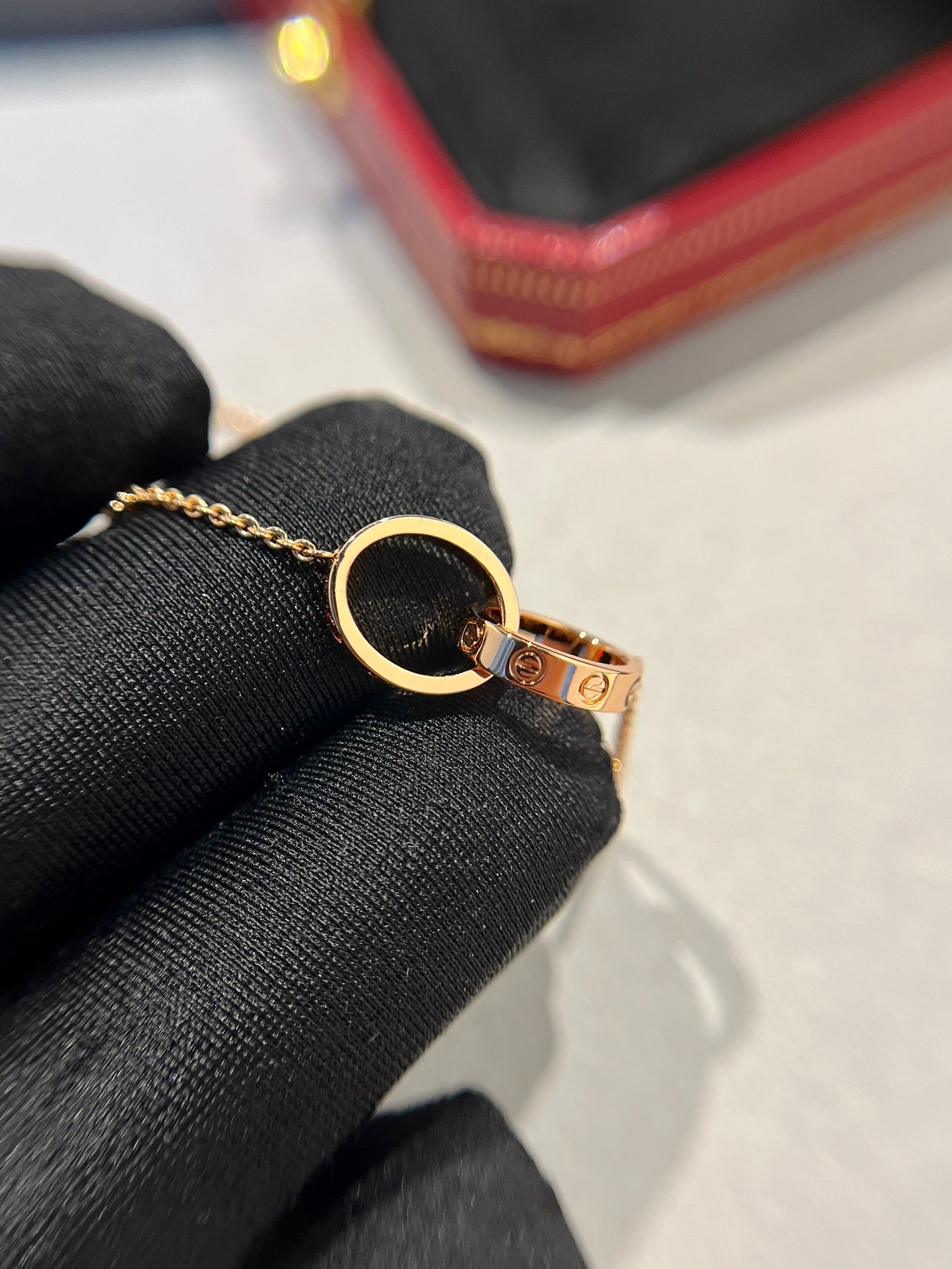 LOVE NECKLACE DOUBLE RING ROSE GOLD