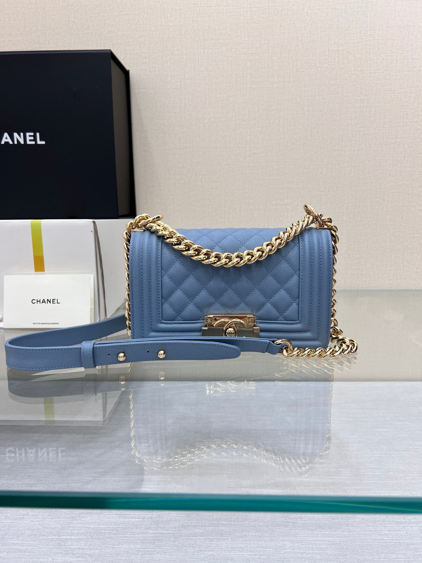 SAC GARÇON PETIT 20 BLEU CLAIR CAVIAR QUINCAILLERIE OR