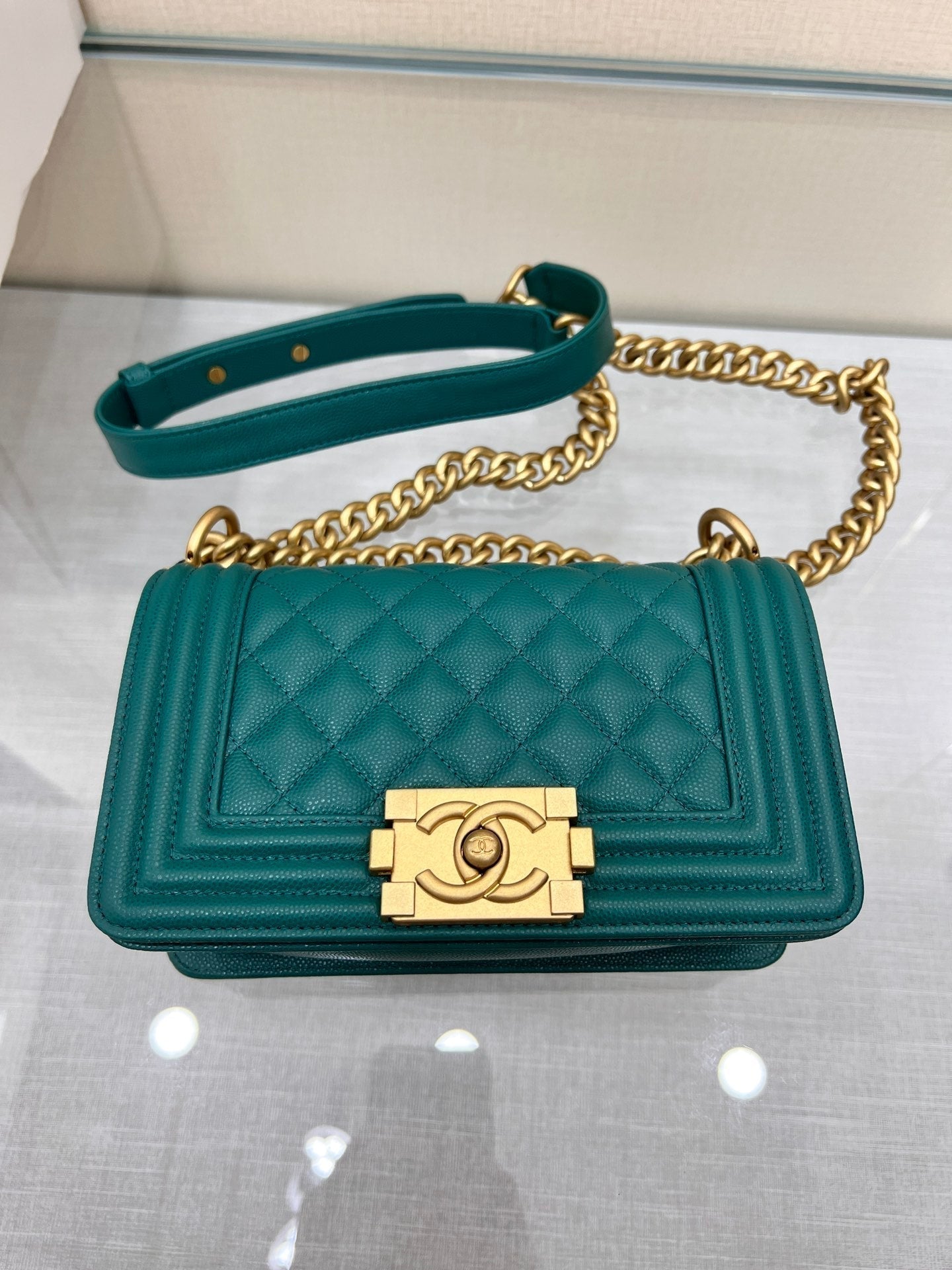 SAC GARÇON PETIT 20 VERT FONCÉ CAVIAR QUINCAILLERIE OR