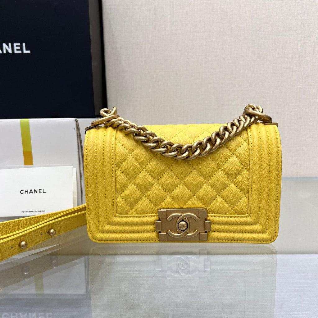 SAC GARÇON PETIT 20 CAVIAR JAUNE QUINCAILLERIE OR