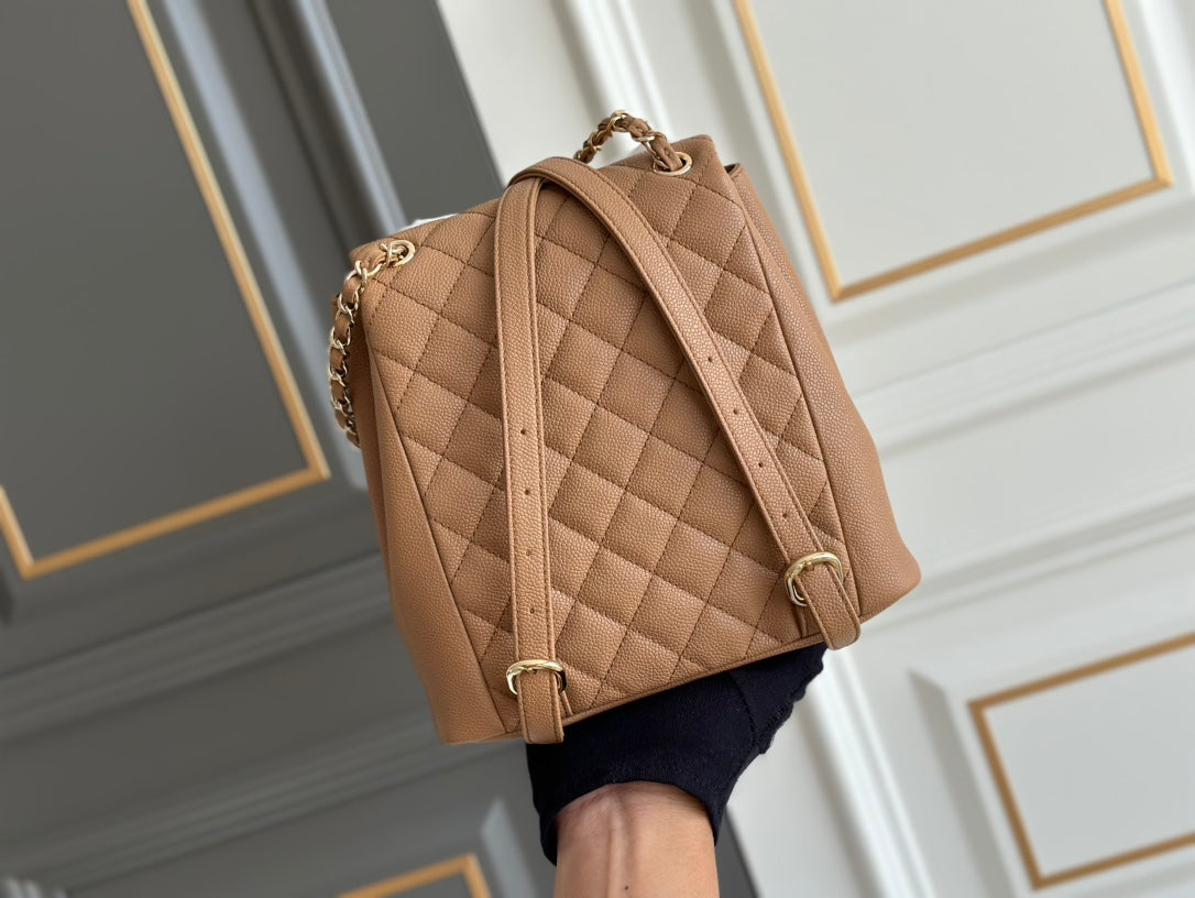 PETIT SAC À DOS 20,5 EN CUIR DE VEAU GRAINÉ MARRON
