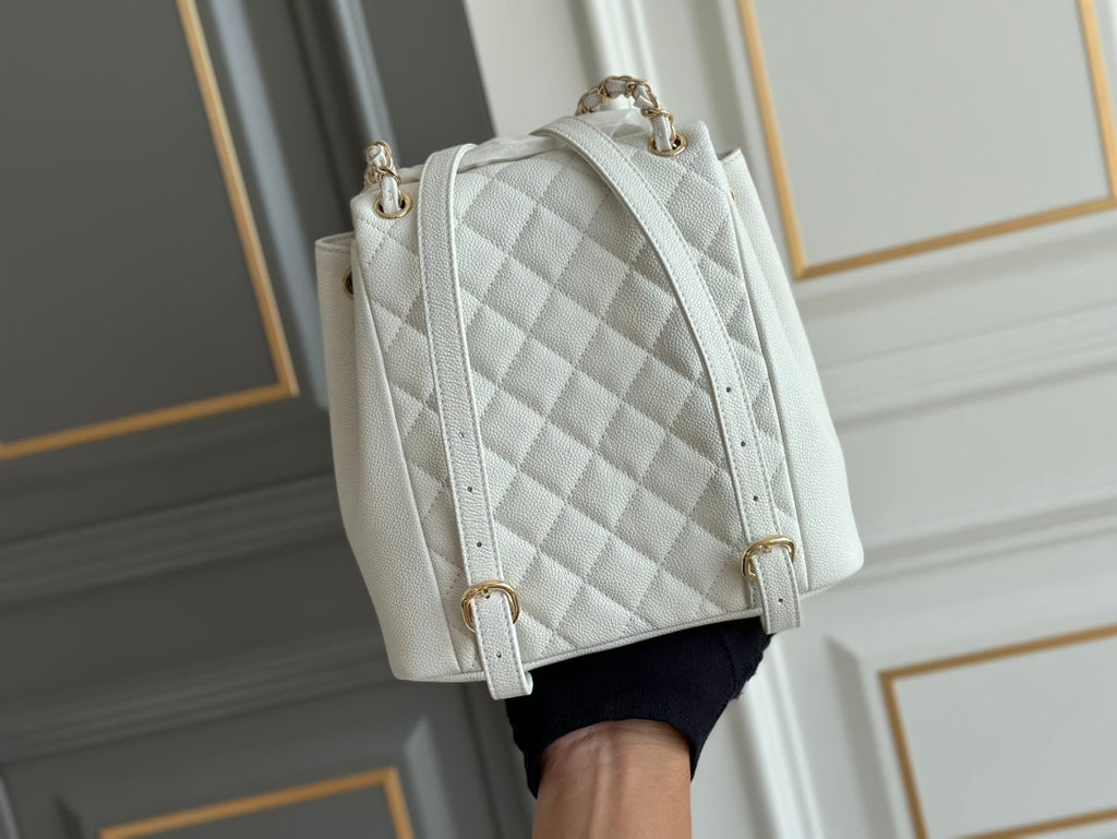 PETIT SAC À DOS 20,5 EN CUIR DE VEAU GRAINÉ BLANC
