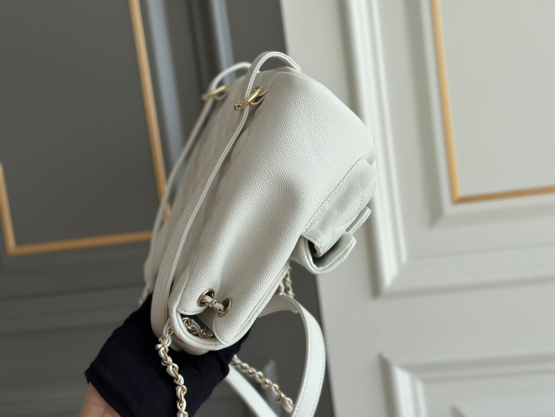 PETIT SAC À DOS 20,5 EN CUIR DE VEAU GRAINÉ BLANC