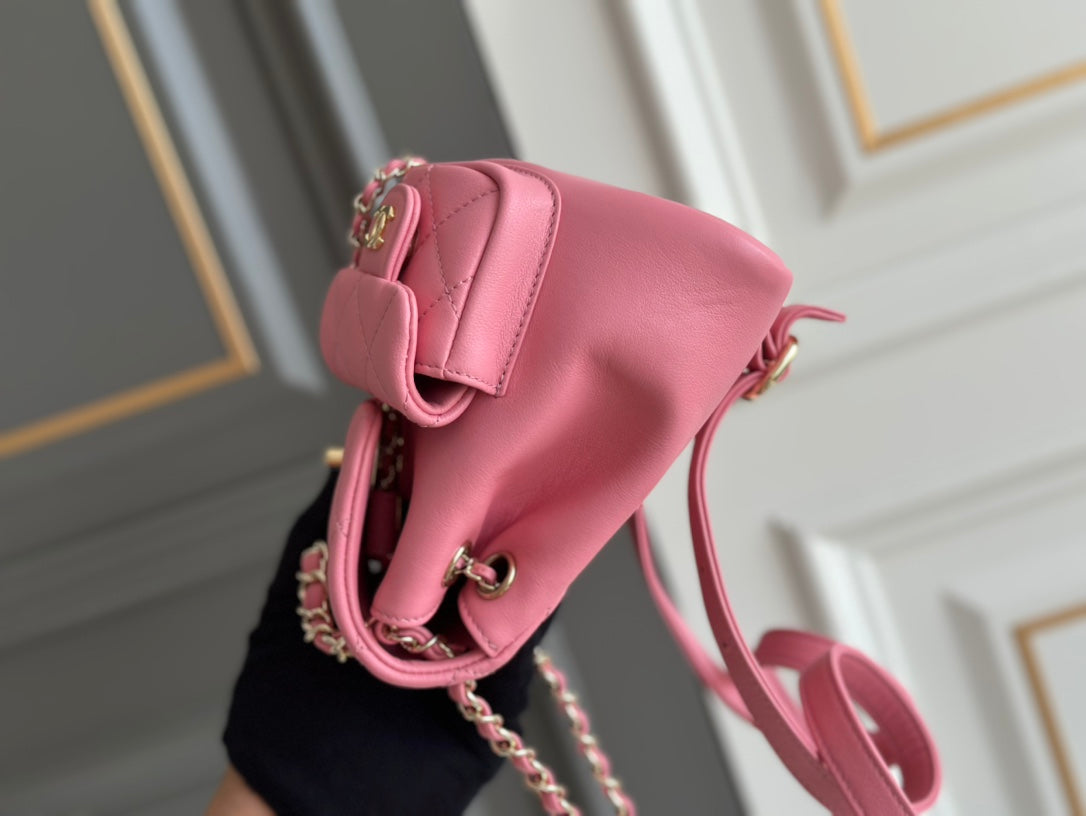 PETIT SAC À DOS 20,5 EN CUIR D'AGNEAU ROSE