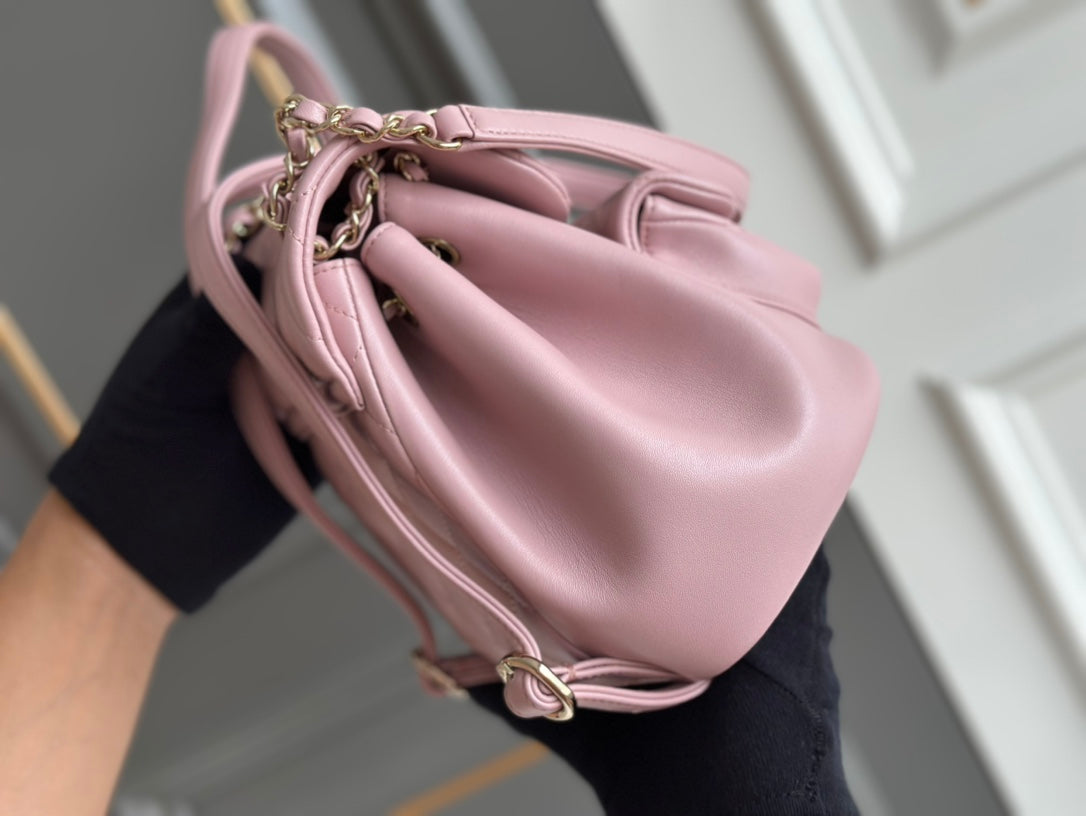PETIT SAC À DOS 18 PEAU D'AGNEAU ROSE CLAIR