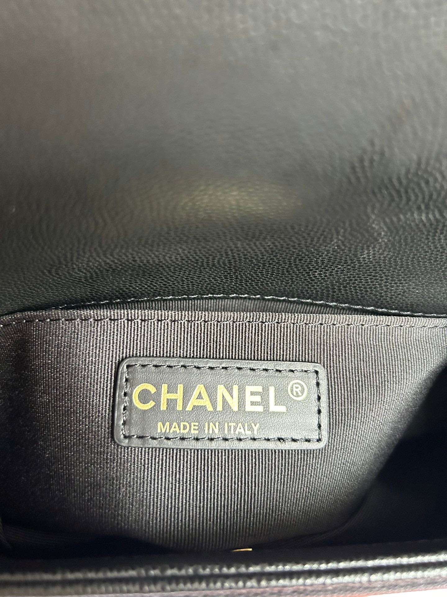 SAC GARÇON PETIT 20 NOIR CHEVRON CAVIAR QUINCAILLERIE OR