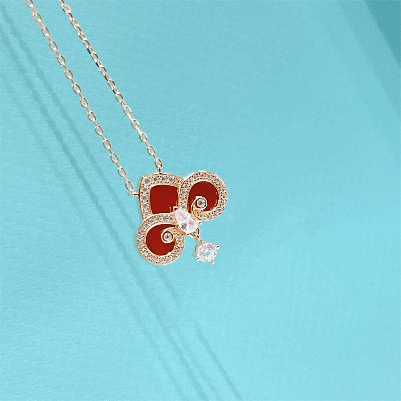 FLEUR DE LIS ROSE GOLD DIAMOND NECKLACE