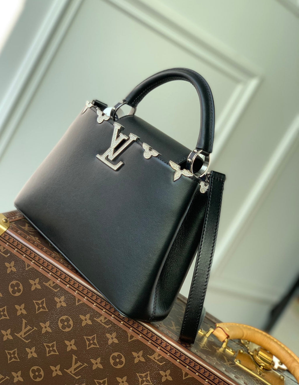 CAPUCINES BB 27 NOIR TAURILLON ARGENT QUINCAILLERIE