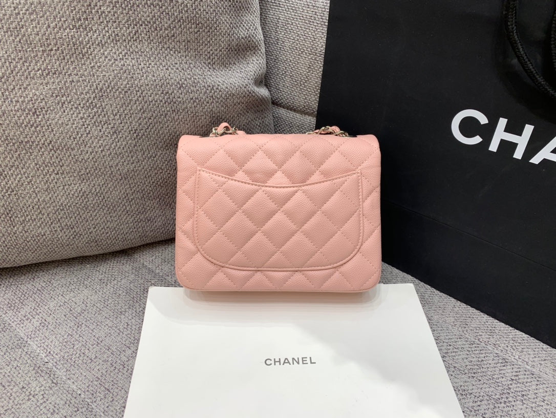 MINI SAC À RABAT CARRÉ 17 CM ROSE CAVIAR QUINCAILLERIE ARGENTÉE