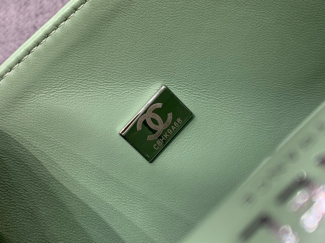 MINI SAC À RABAT RECTANGLE 20 CM CUIR D'AGNEAU LIME QUINCAILLERIE ARGENTÉE