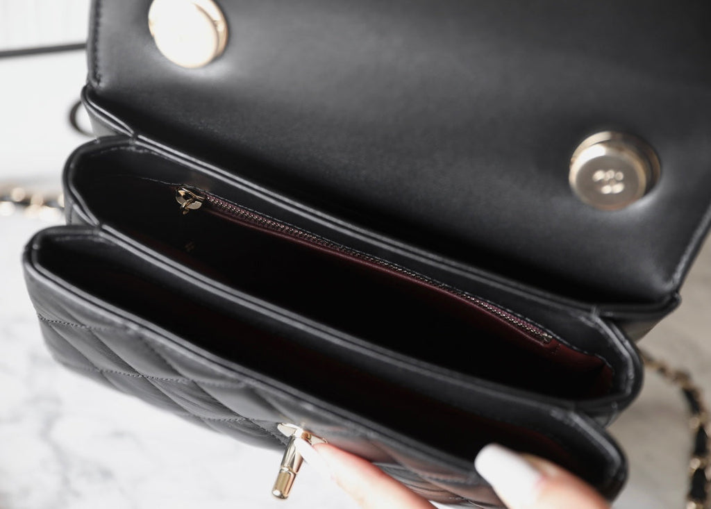 CC TRENDY 20CM CUIR D'AGNEAU NOIR QUINCAILLERIE ARGENTÉE