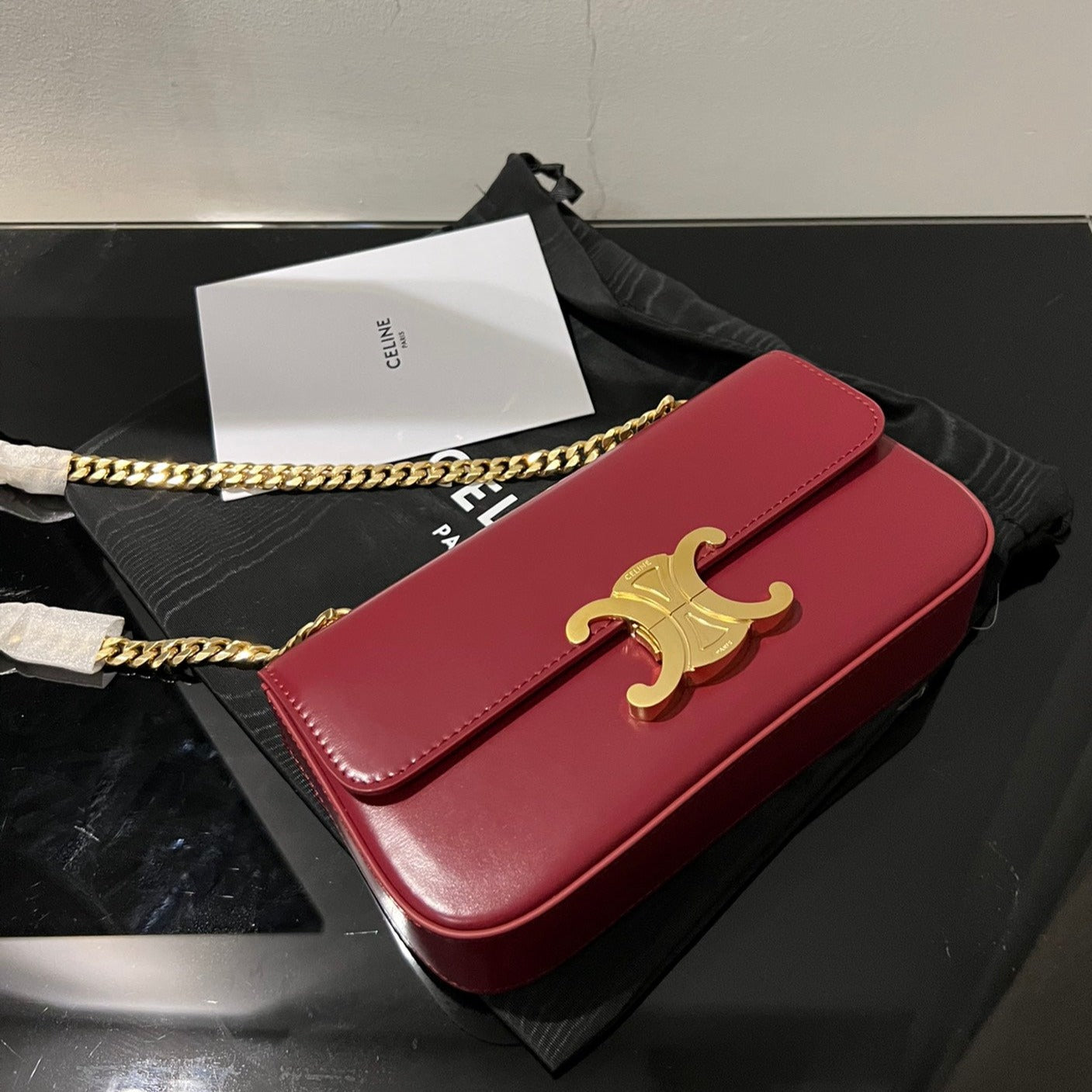 CLASSIQUE TRIOMPHE 20 CUIR DE VEAU ROUGE