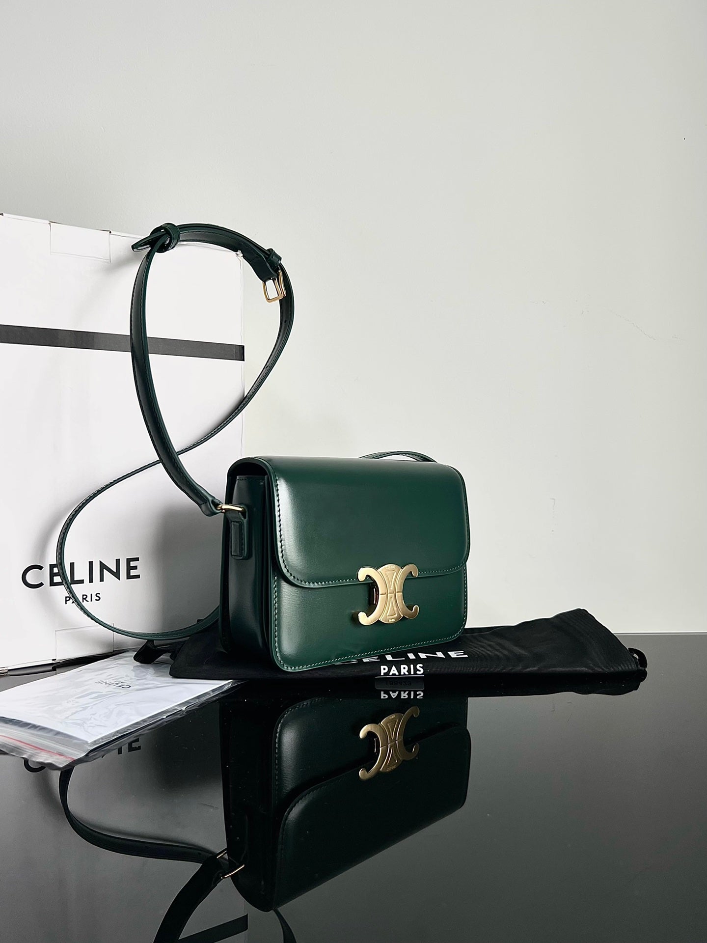 TEEN TRIOMPHE 18 CUIR DE VEAU VERT