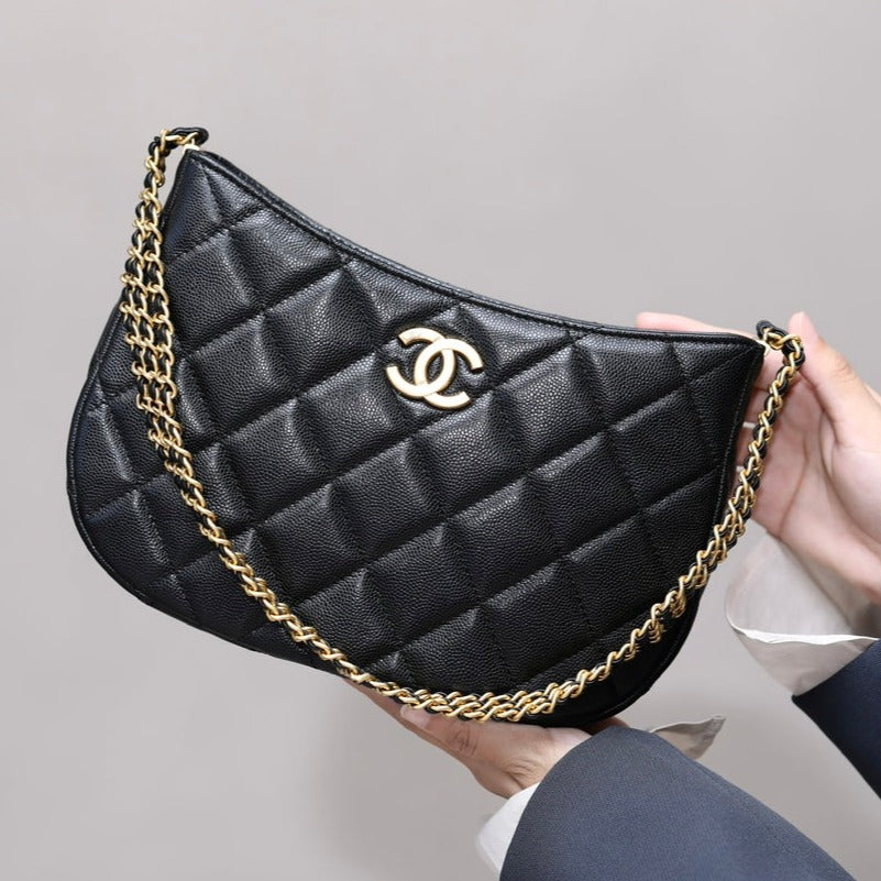 Sac bandoulière CC HOBO 23 cm Noir Caviar Quincaillerie dorée