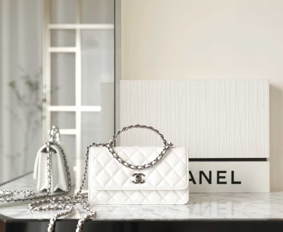 CC WOC 18.5 BLANC AGNEAU QUINCAILLERIE ARGENTÉE 