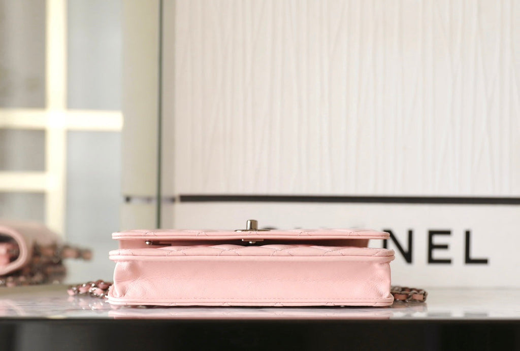 CC WOC 19 PEAU D'AGNEAU ROSE QUINCAILLERIE ARGENTÉE 