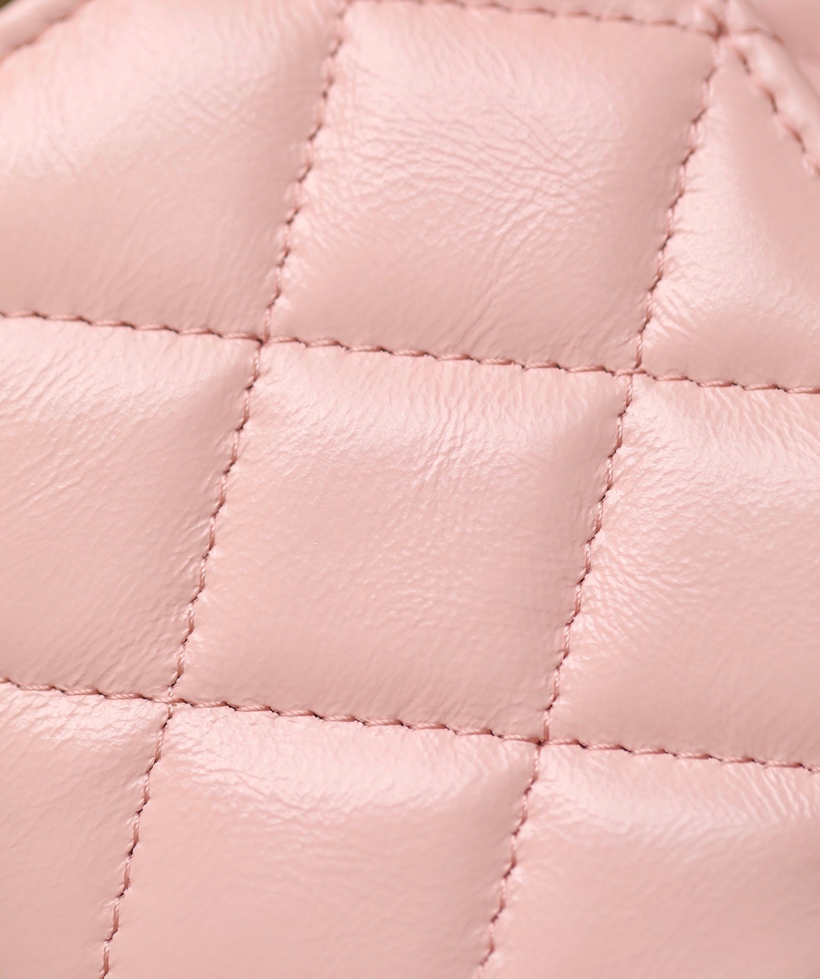 CC WOC 18.5 PEAU D'AGNEAU ROSE QUINCAILLERIE ARGENTÉE