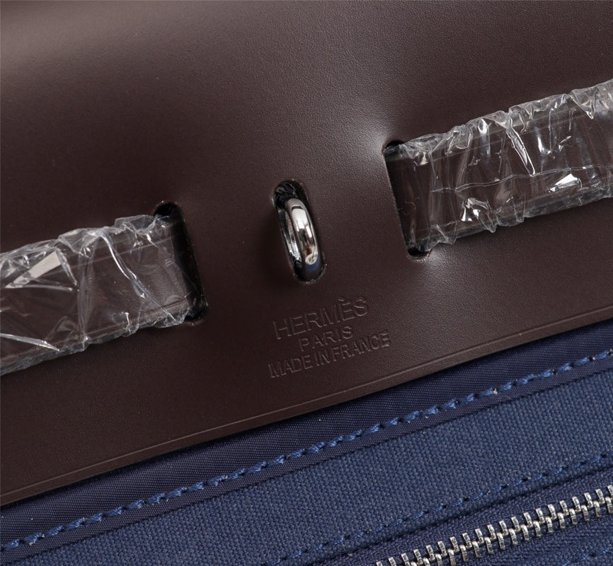 HM HERBAG ZIP 31 TOILE BLEU MARINE ET CHOCOLAT