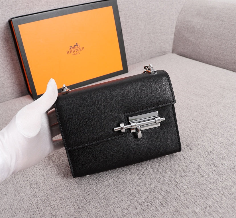 MINI SAC HM VERROU 17 EN CUIR DE VEAU NOIR