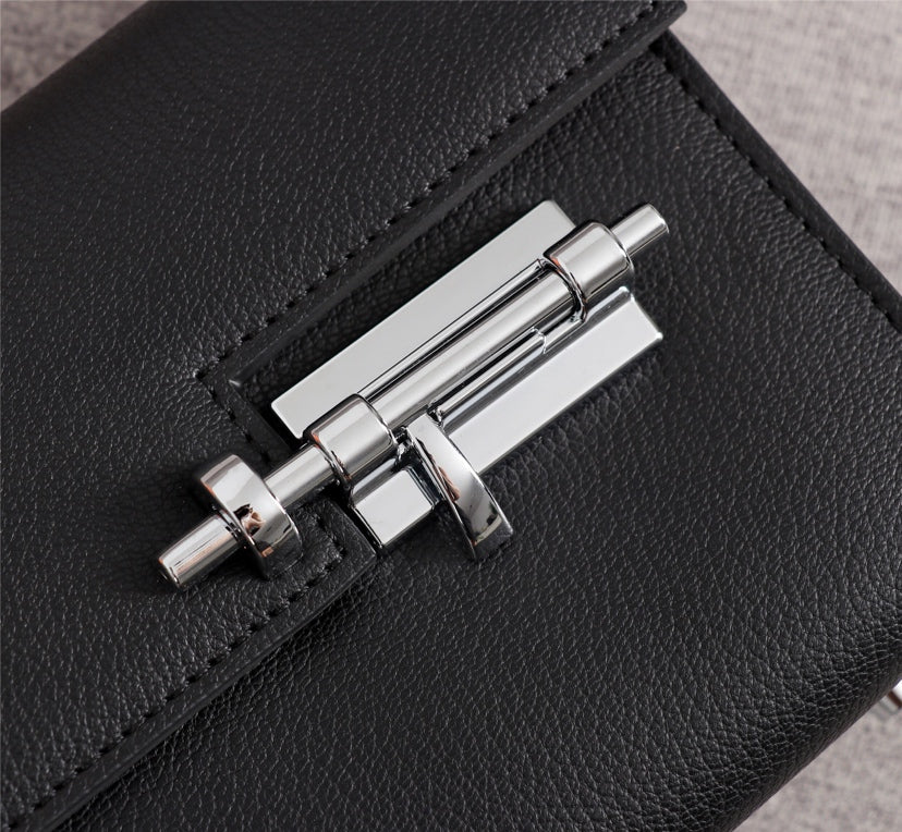 MINI SAC HM VERROU 17 EN CUIR DE VEAU NOIR