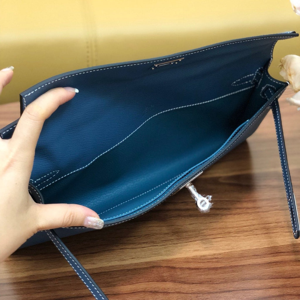 HM ケリーカット 31cm ブルー スイフト レザー ショーツ