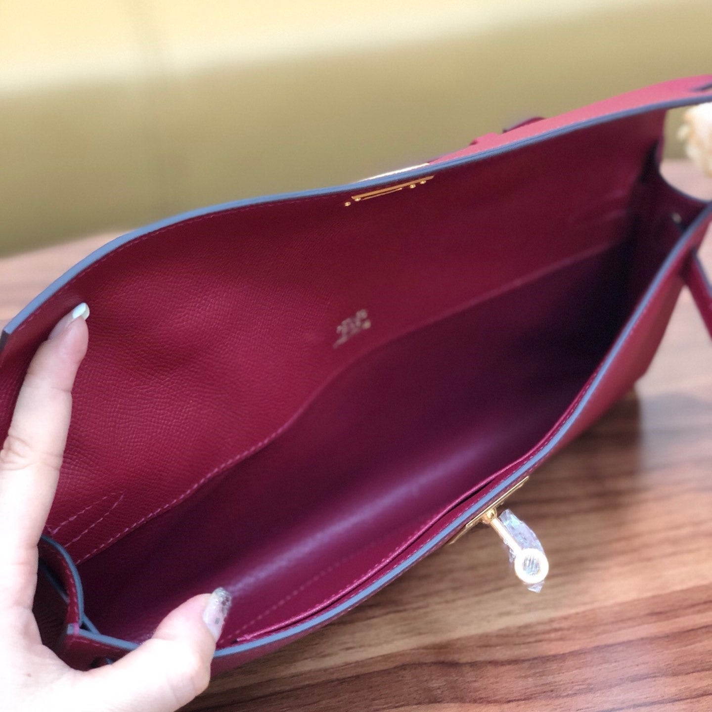 HM KELLY CUT 31CM BRICK SWIFT LEATHER GHW