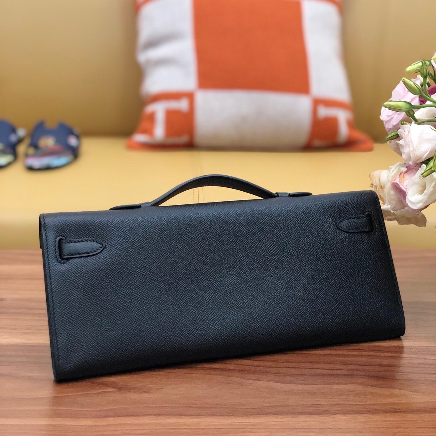 HM ケリーカット 31cm ブラック スイフト レザー ショーツ