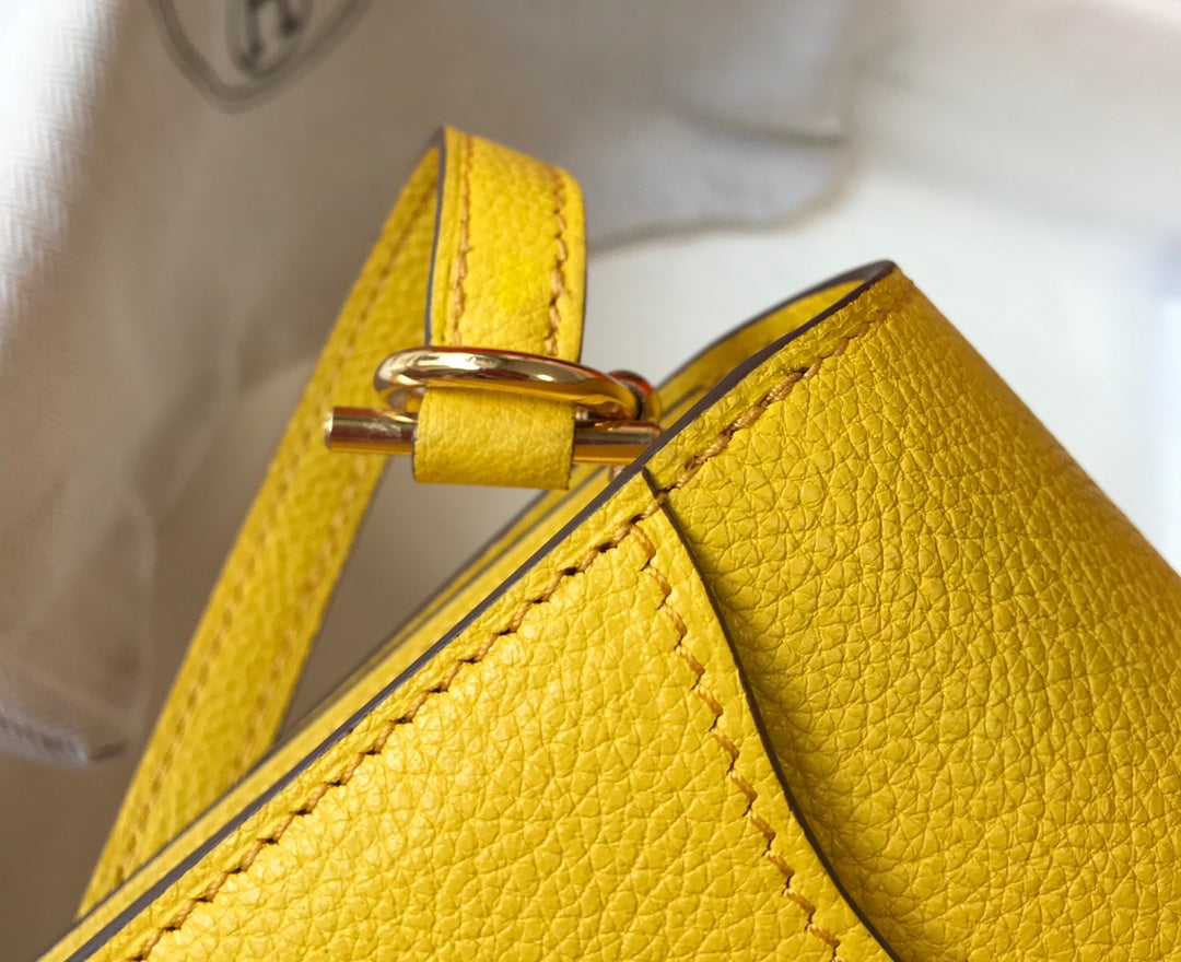HM SAC ROULIS 19 CUIR TOGO CITRON