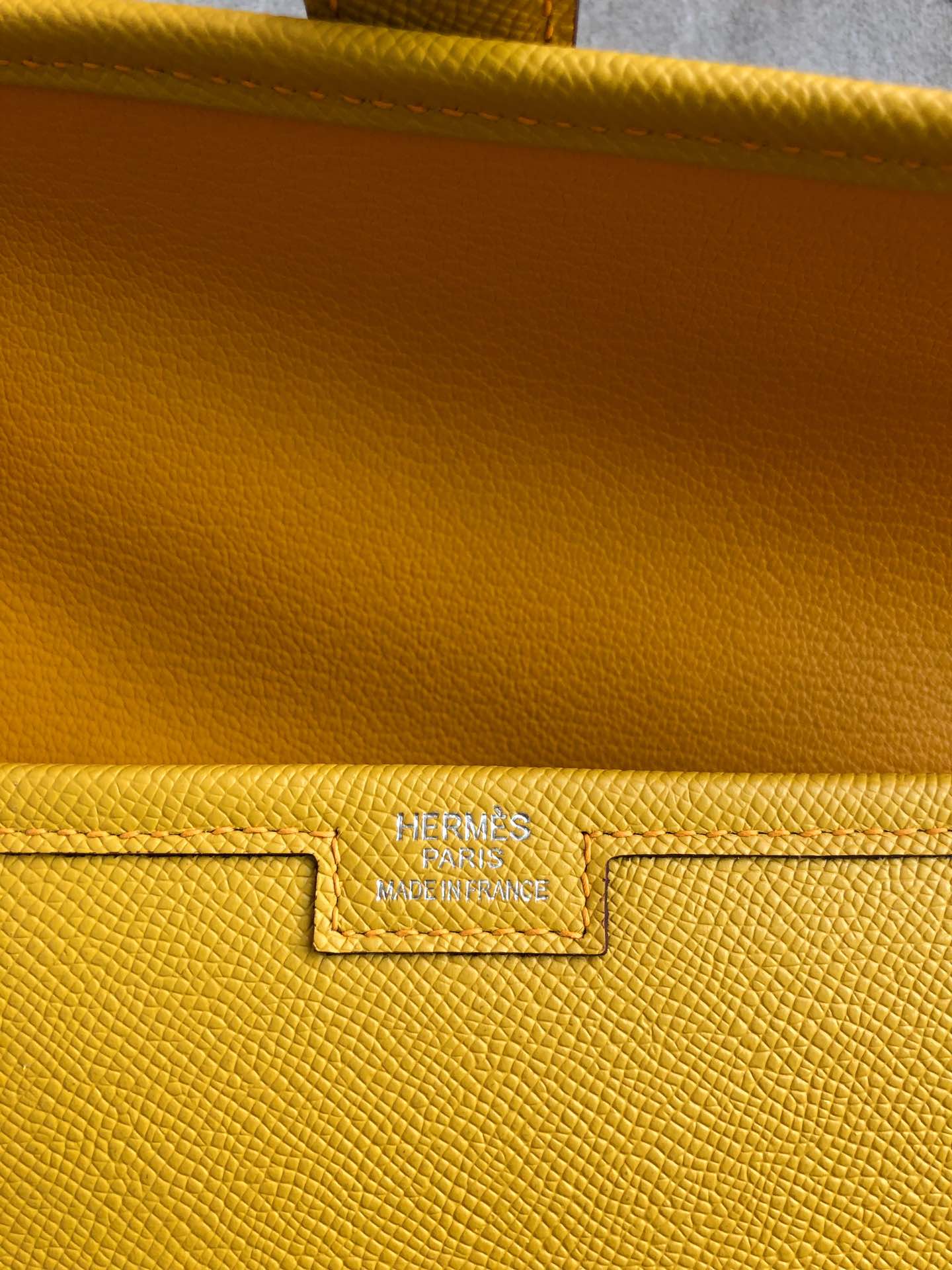 HM JIGE 29 EPSOM JAUNE 229069
