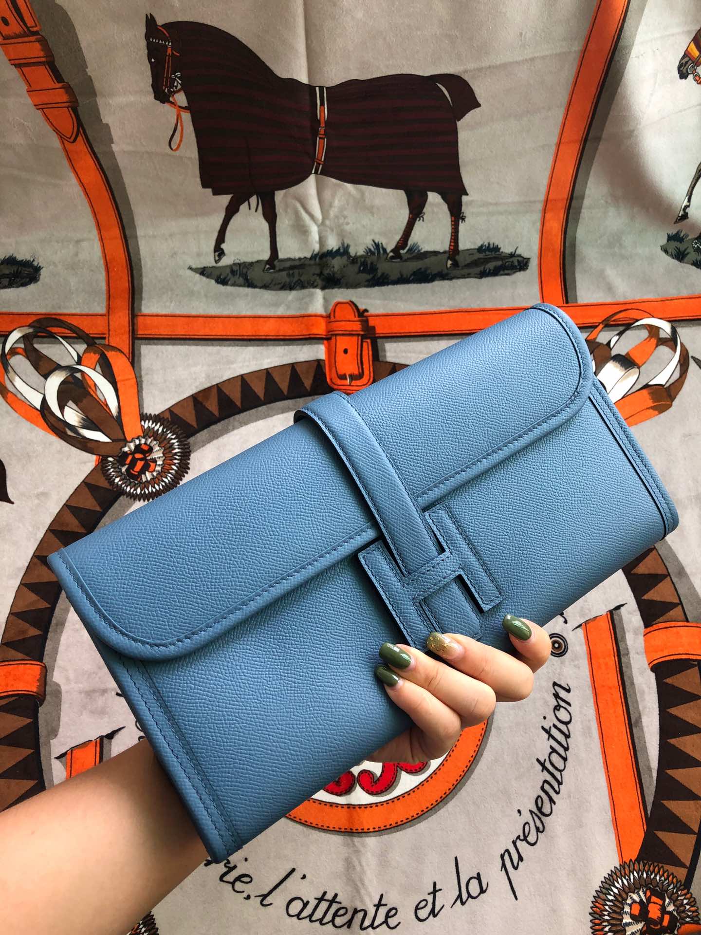 HM JIGE 29 BLEU GLAUCEUX EPSOM 229075