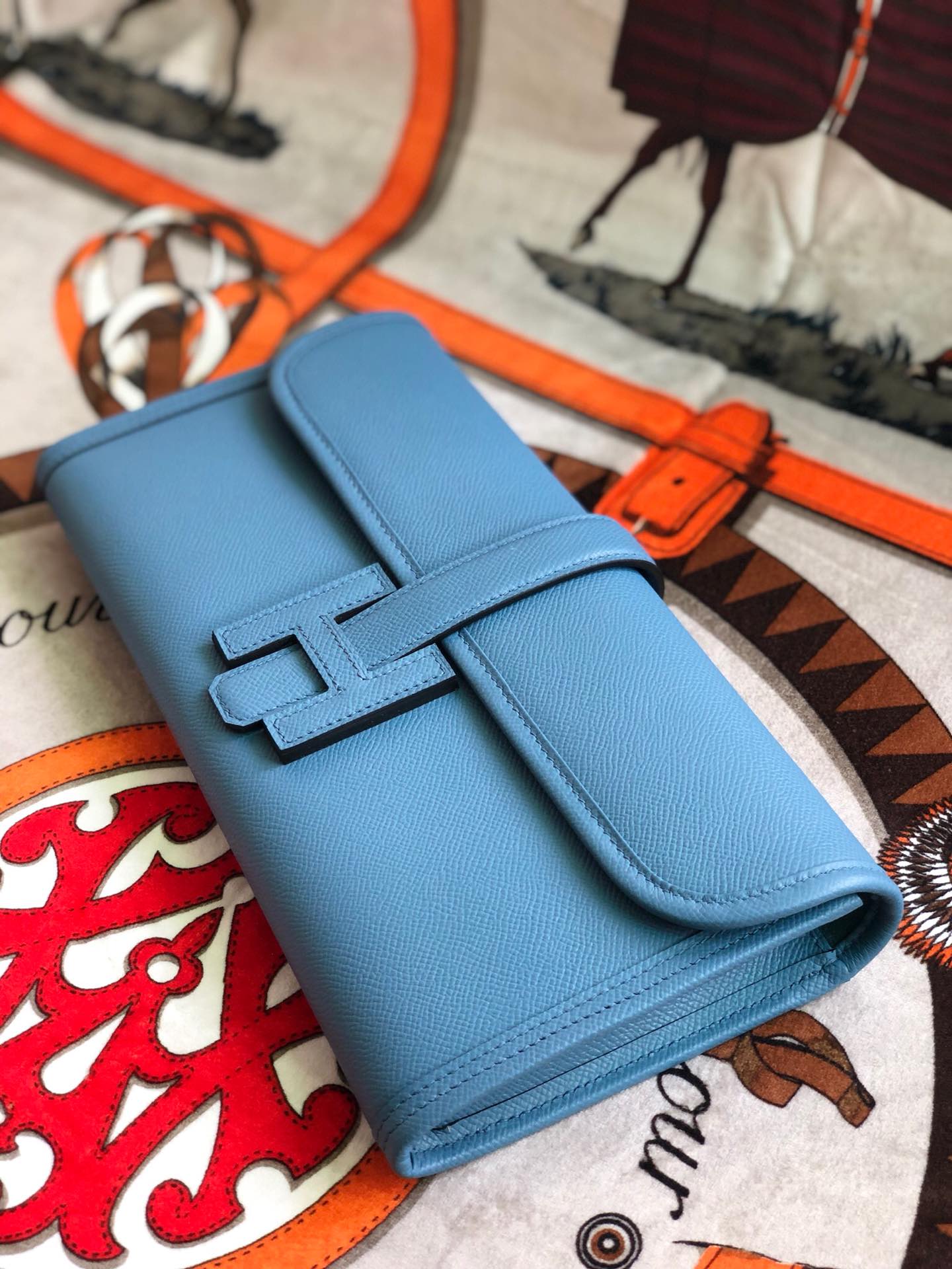 HM JIGE 29 BLEU GLAUCEUX EPSOM 229075