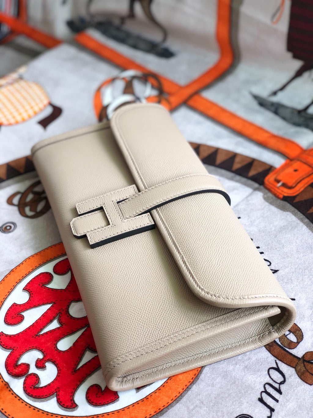 HM JIGE 29 EPSOM BLANC AMANDE 229078