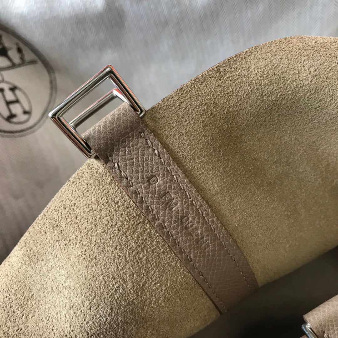 HM PICOTIN LOCK 22 TAUPE EPSOM AVEC SANGLE TRESSE